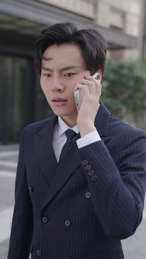 学区房被占后（30集）精彩短剧追不停