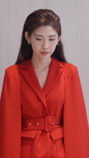西红柿妹在霸总圈杀疯了（70集）免费看全网短剧