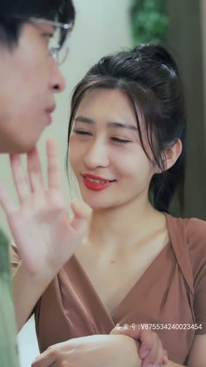 我和房东的秘密，我的美女室友，这个房客不一般（合集）百度在线观看
