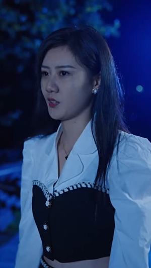 女总裁的代驾小司机（100集）短剧介绍