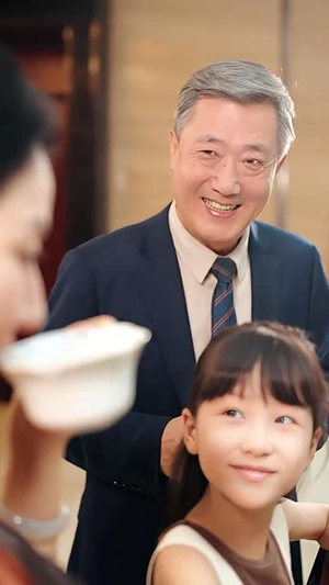 萌宝告状，农民工爹地是战神&萌宝告状农民工爹地是战神 (60集) 短剧太好看