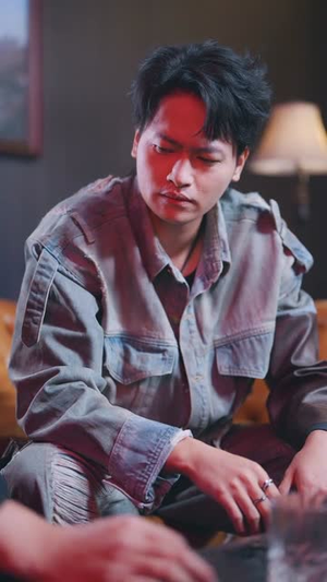 重逢后傅总破防了:花式追妻三百天(81集) 重逢后傅总破防了:花式追妻三百天(81集)口碑爆棚免费看