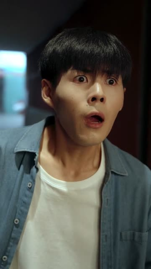 神眼乡医闯花都（72集）网盘在线观看