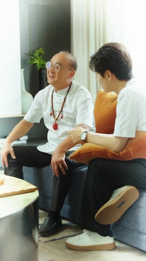 我有透视无所不能（80集）深深爱上这部剧