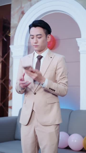 快把我室友带走(80集) 快把我室友带走(80集)好看吗