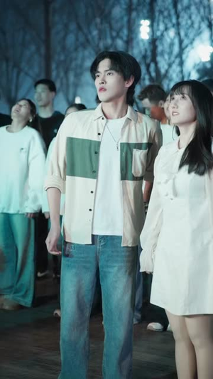 追不到校花就开外挂（80集）热门了短剧