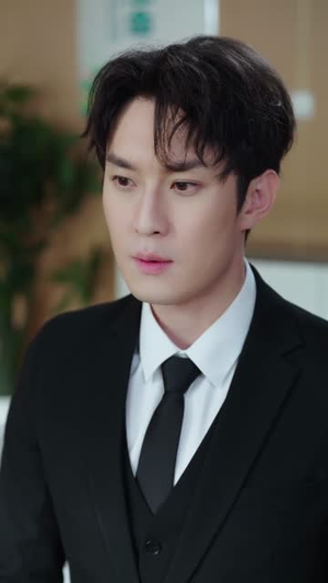 退！退！退！这个保镖不对劲（67集）短剧抢先看全集