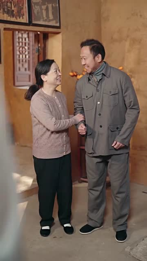 赶海人生：重回1983小渔村（63集）免费短剧片段