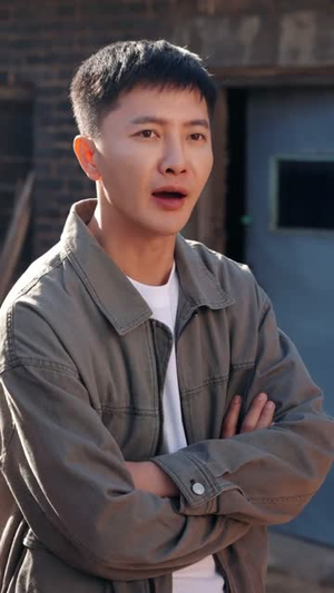 拒当接盘侠：重生鉴宝赚疯了（70集）热门爆款短剧