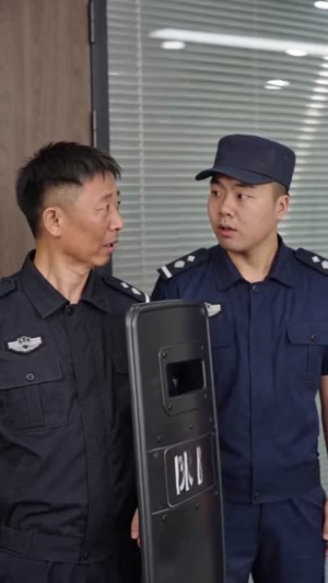 失联二十五年，回归竟成全球巨富（70集）精彩短剧下载