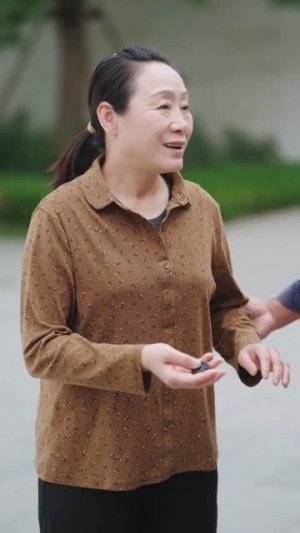 重生后我转身离开,校花却哭了(86集) 重生后我转身离开,校花却哭了(86集)正能量短剧分享