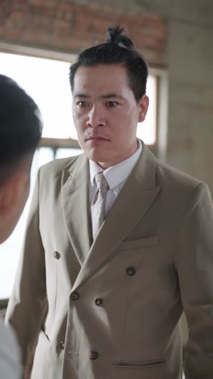 捡破烂被讹,穷小子反手捡漏古董(138集) 捡破烂被讹,穷小子反手捡漏古董(138集)短剧热门分享
