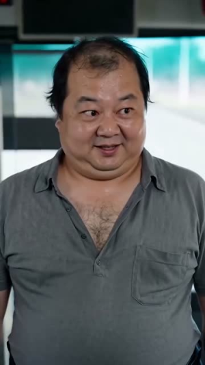 春风三缕,吹暖旧日流年(70集) 春风三缕,吹暖旧日流年(70集)超火热门短剧