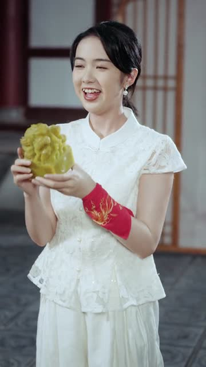 这个六旬老太会透视(79集) 这个六旬老太会透视(79集)短剧分享片段