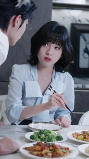 贺总闪婚后又争又抢(74集) 贺总闪婚后又争又抢(74集)全集免费看短剧