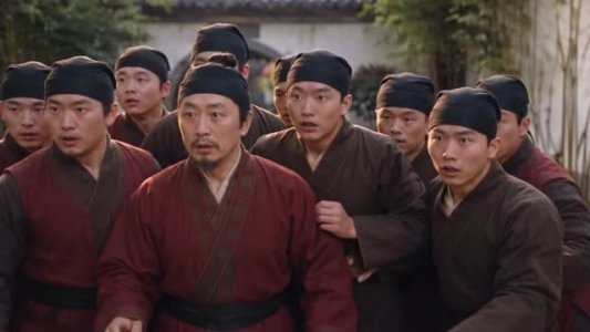 王妃她近视八百度（30集）热门短剧推荐