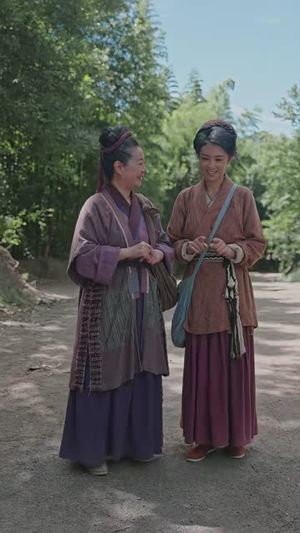 老太片场跑龙套,养活古代一家人第二季(88集) 老太片场跑龙套,养活古代一家人第二季(88集)短剧前十排行榜