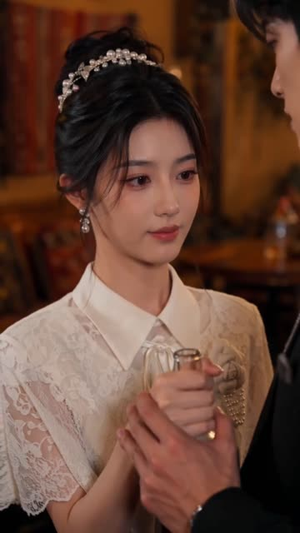 弹幕剧透:死对头暗恋我十年(127集) 弹幕剧透:死对头暗恋我十年(127集)短剧越看越精彩