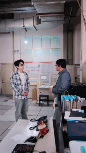 隐身老公不好惹(77 集) 隐身老公不好惹(77 集)经典老剧免费看