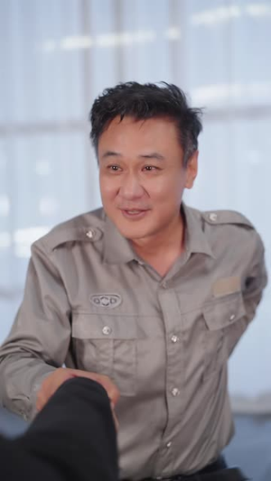 银发保安(95 集) 银发保安(95 集)夸克在线观看