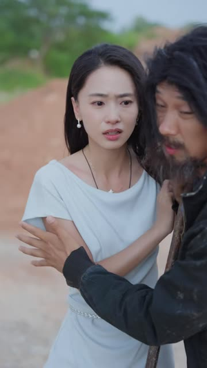 归途：女儿别怕爸爸回来了（70 集）打脸短剧