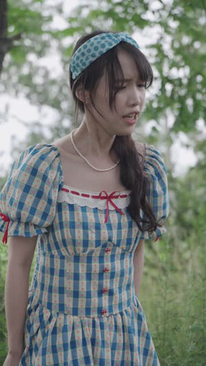 1999重生新婚夜:我靠缝纫机翻身(54 集) 1999重生新婚夜:我靠缝纫机翻身(54 集)吻戏名场面